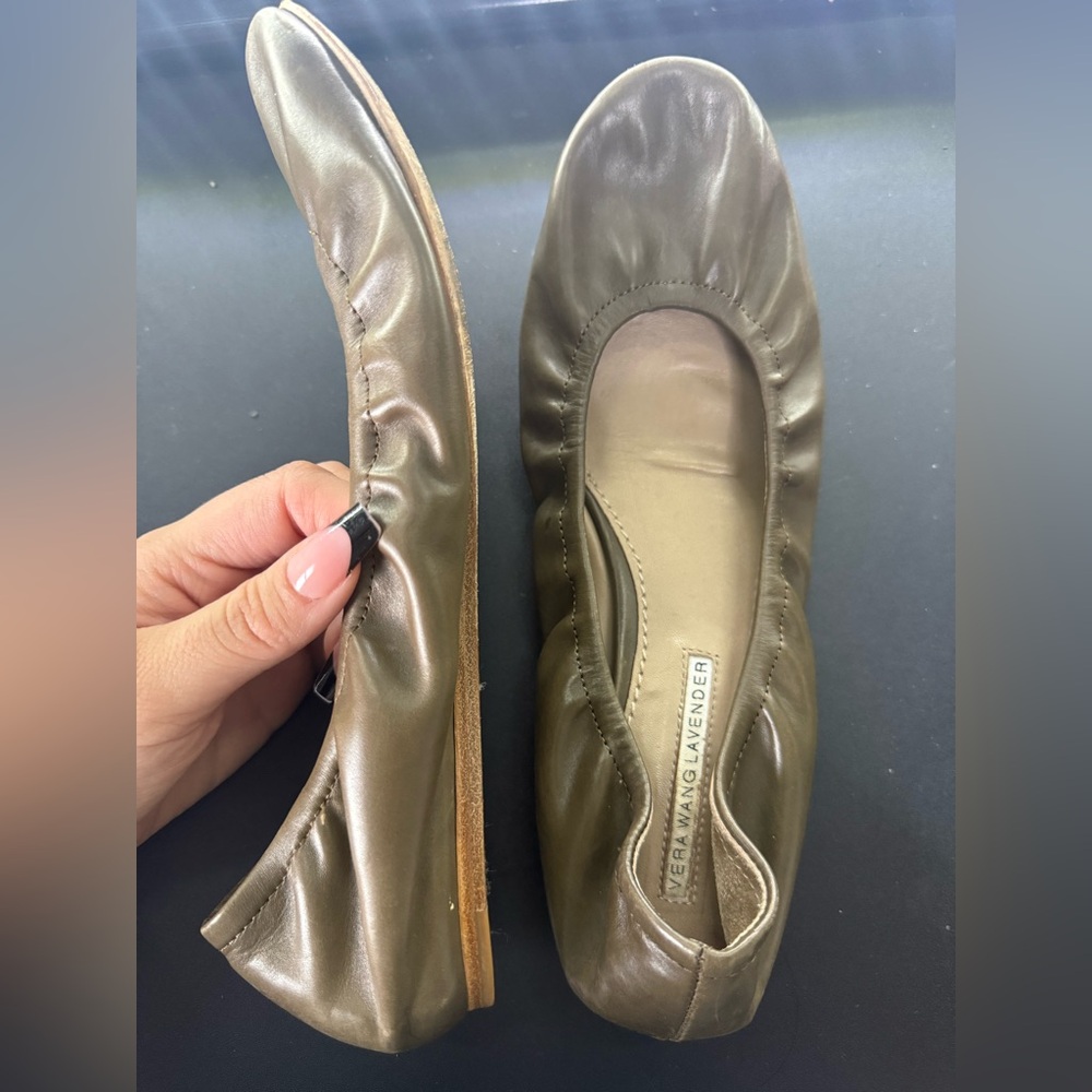 Vera Wang Womens Ballet Flats